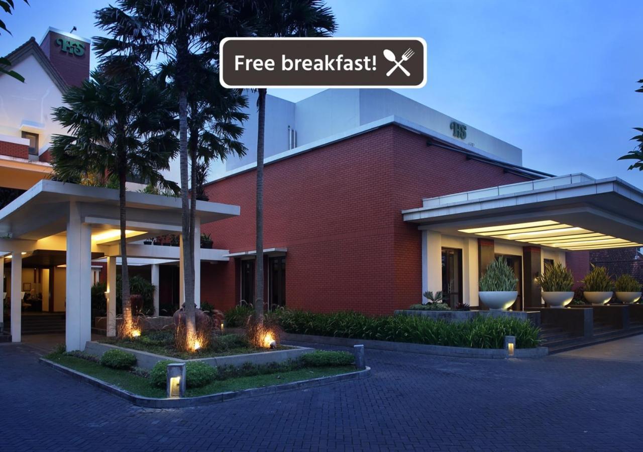 Hotel Santika Premiere Malang Esterno foto
