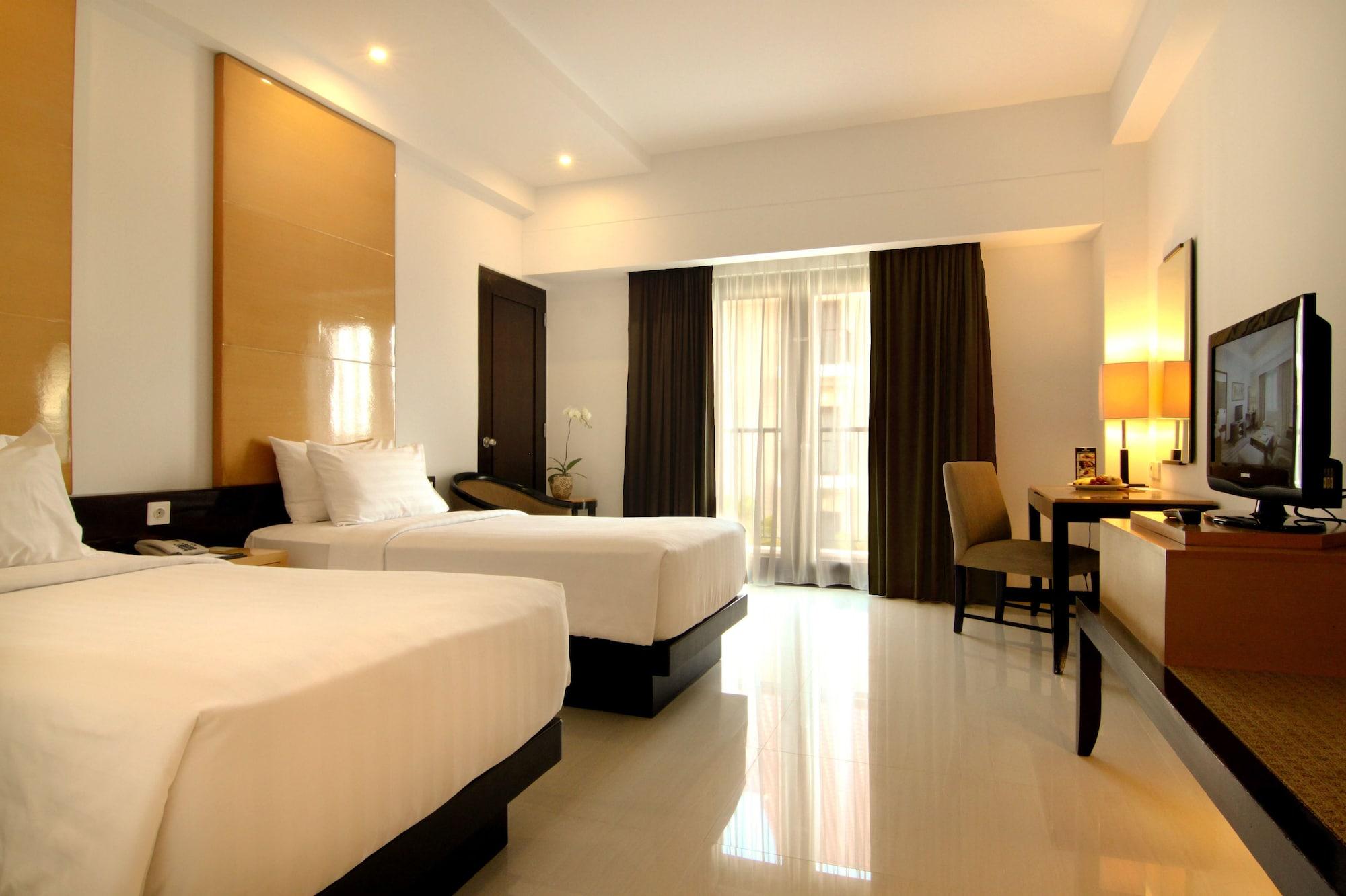 Hotel Santika Premiere Malang Esterno foto