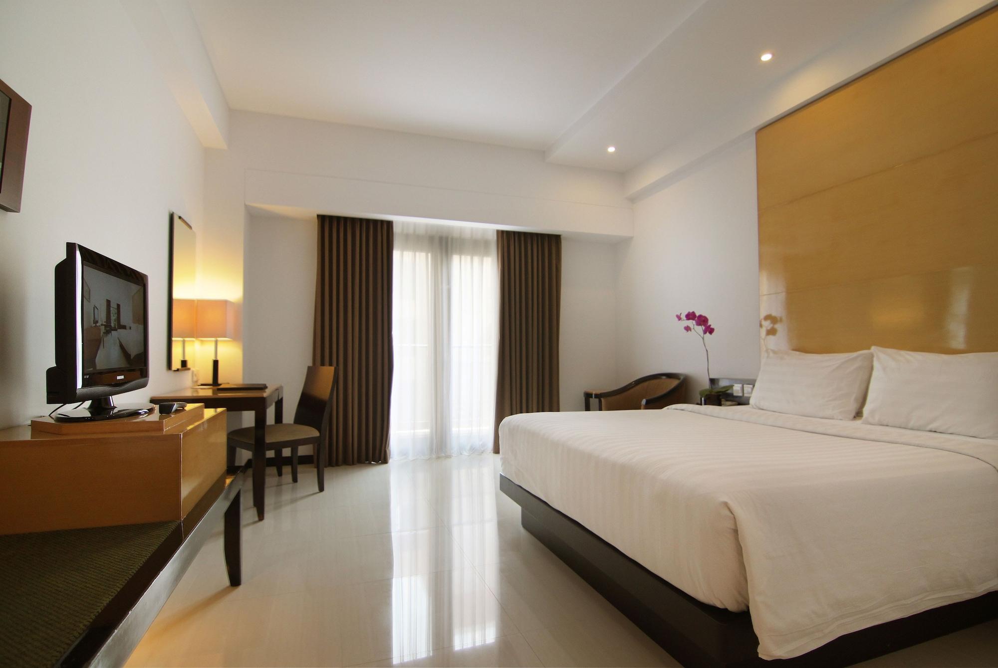 Hotel Santika Premiere Malang Esterno foto