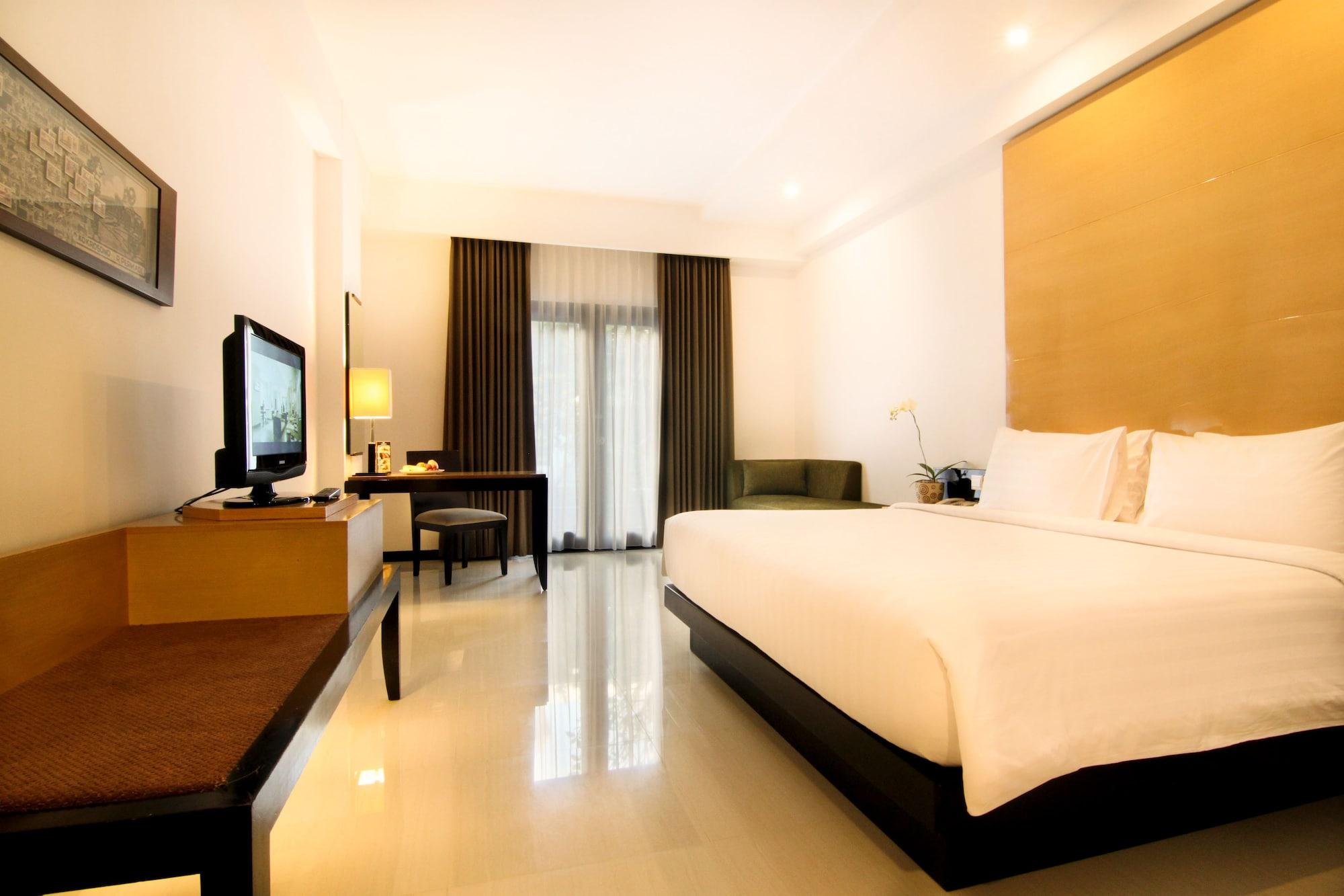 Hotel Santika Premiere Malang Esterno foto