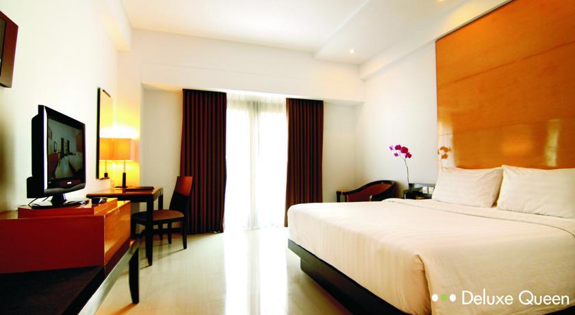 Hotel Santika Premiere Malang Esterno foto