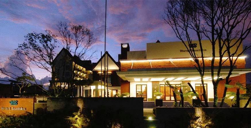 Hotel Santika Premiere Malang Esterno foto