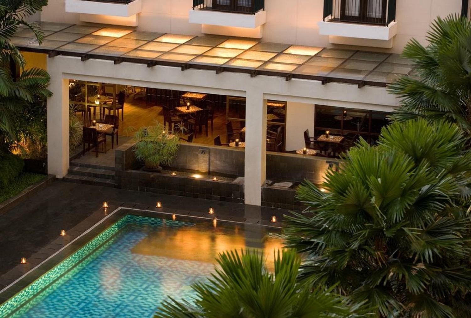 Hotel Santika Premiere Malang Esterno foto
