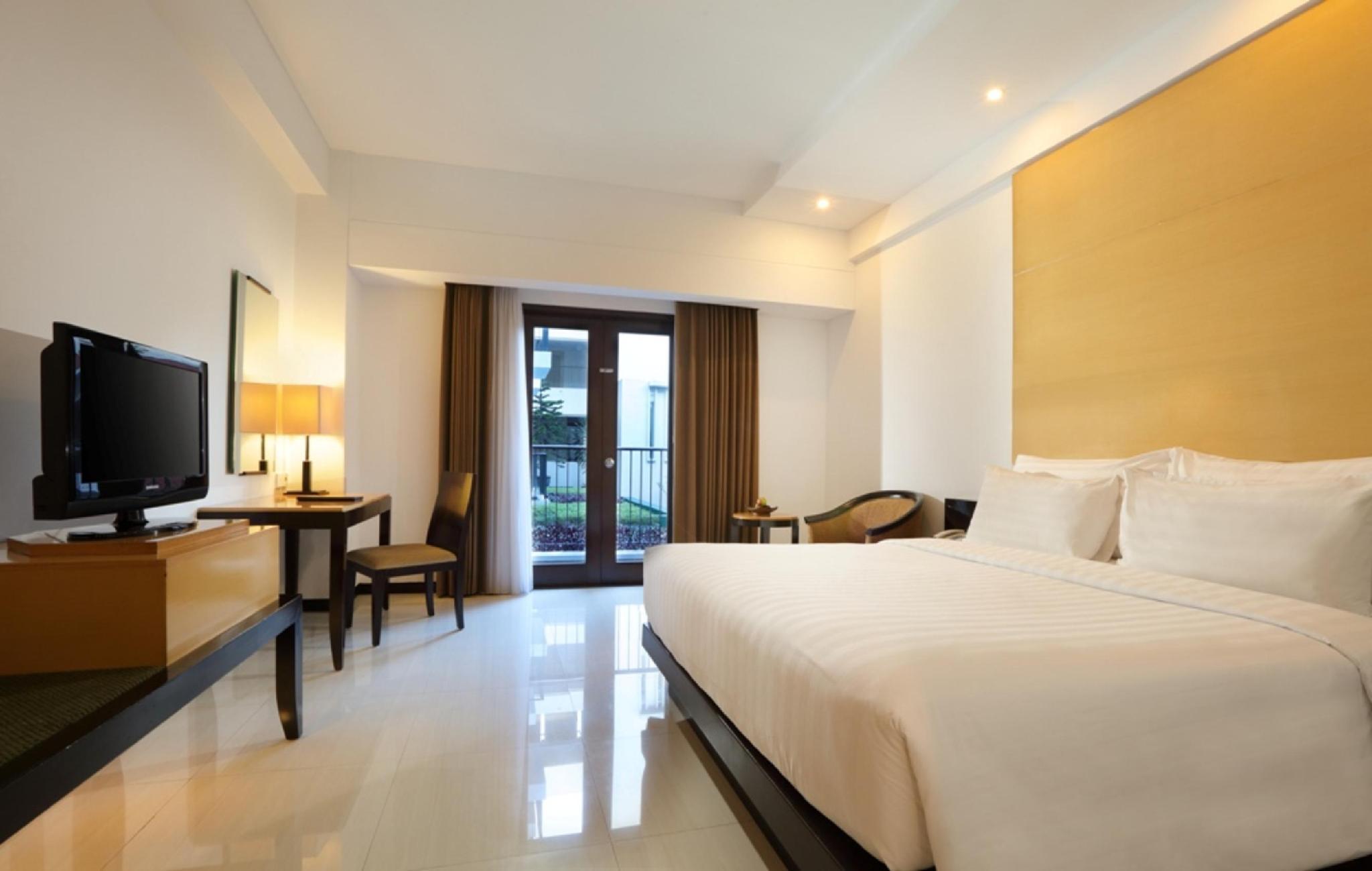 Hotel Santika Premiere Malang Esterno foto