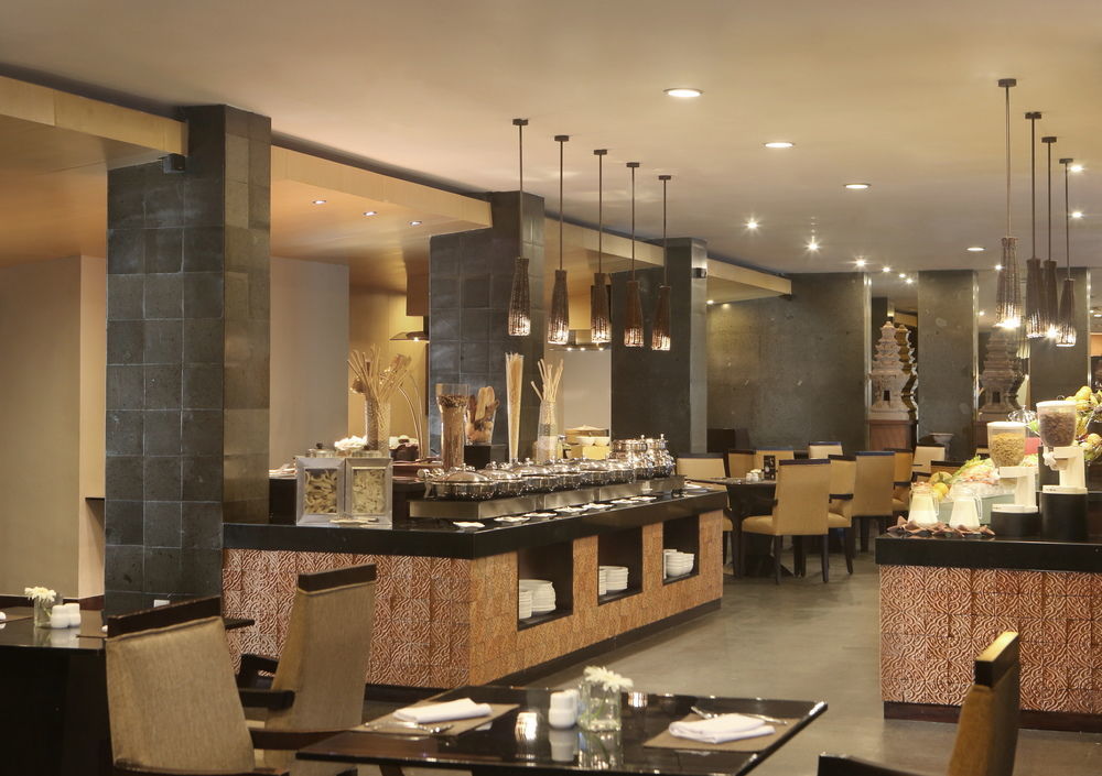 Hotel Santika Premiere Malang Esterno foto