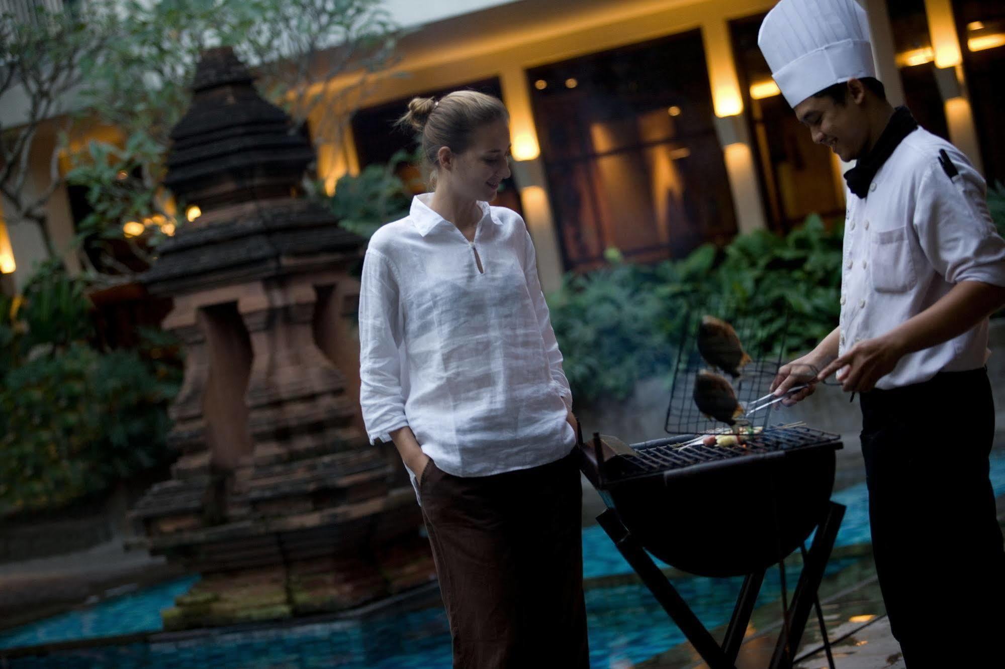 Hotel Santika Premiere Malang Esterno foto